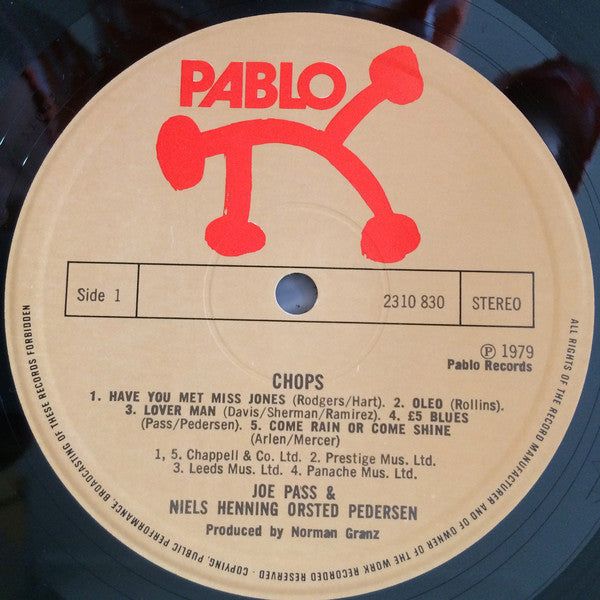 Joe Pass And Niels Henning Ørsted Pedersen* : "Chops" (LP, Album)