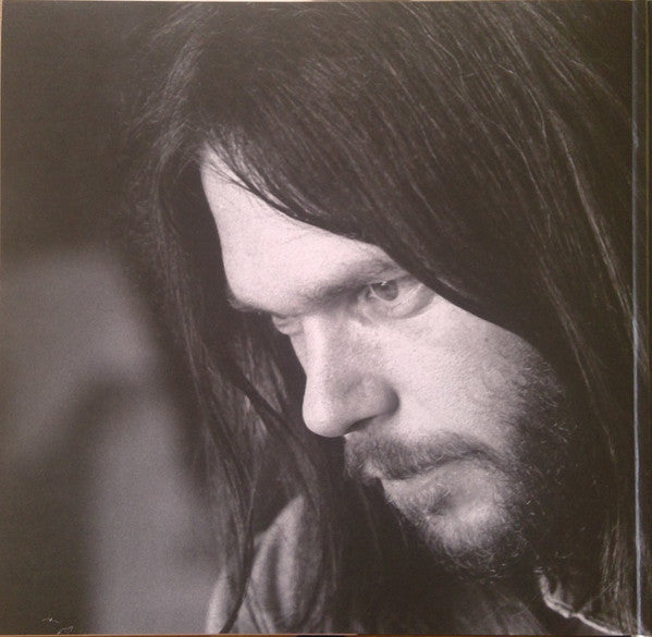Neil Young ~ Hitchhiker (Vinyl) - Djungel & Jazz