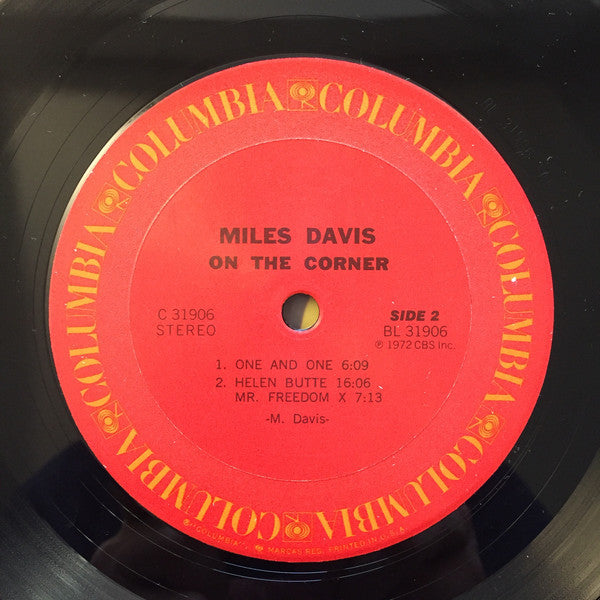 Miles Davis ~ On The Corner (Vinyl) - Djungel & Jazz