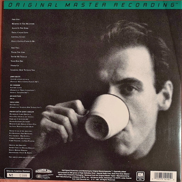 John Hiatt ~ Bring The Family (Vinyl) - Djungel & Jazz