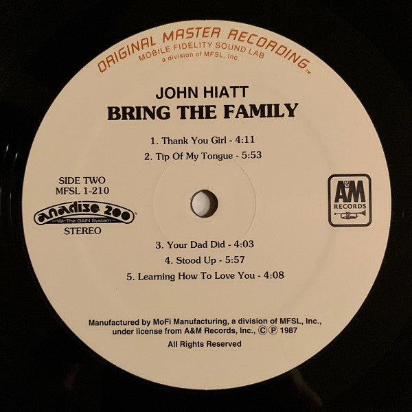 John Hiatt ~ Bring The Family (Vinyl) - Djungel & Jazz