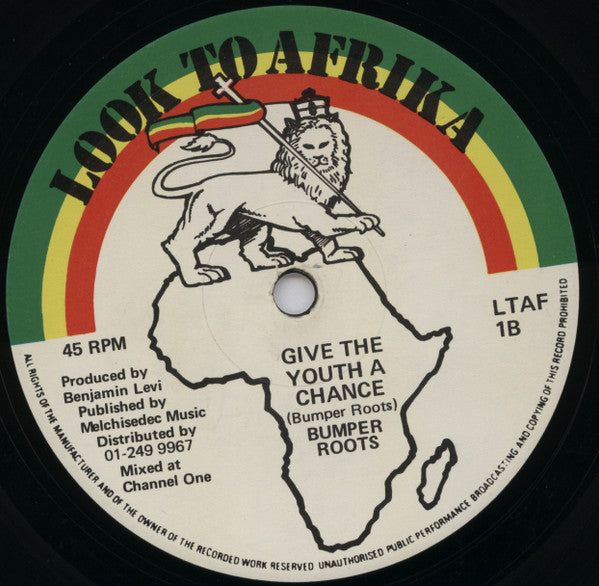 Hopeton Junior / Bumper Roots : Country Man / Give The Youth A Chance (12")