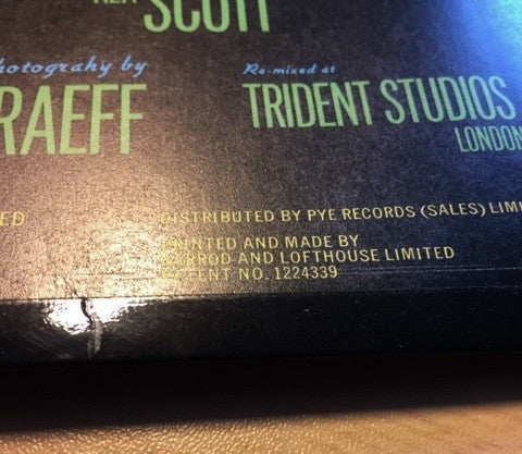 Elton John ~ Don't Shoot Me I'm Only The Piano Player (Vinyl) - Djungel & Jazz