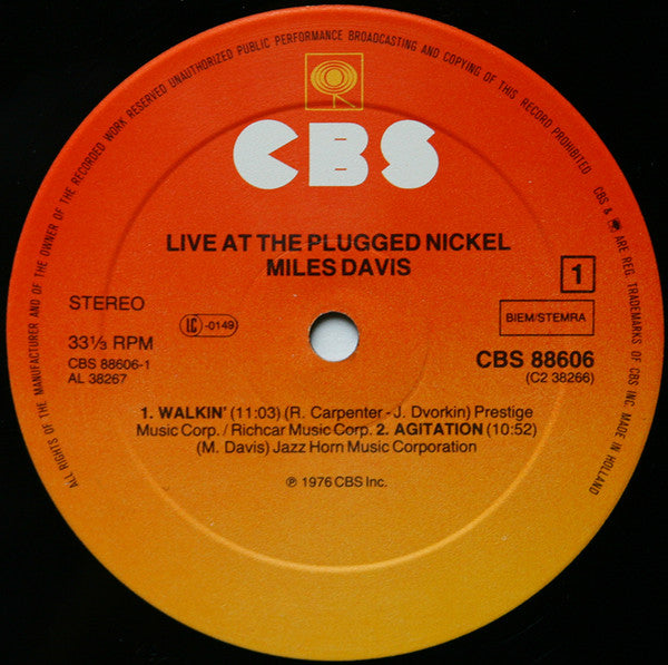 Miles Davis ~ Live At The Plugged Nickel (Vinyl) - Djungel & Jazz
