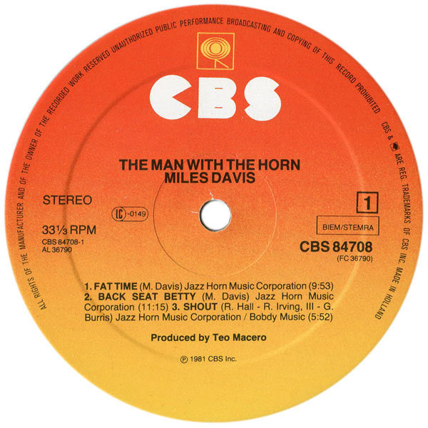 Miles Davis ~ The Man With The Horn (Vinyl) - Djungel & Jazz