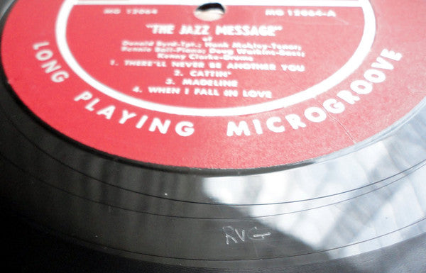 Donald Byrd, Hank Mobley, Horace Silver, Doug Watkins, John LaPorta, Ronnie Ball, Wendell Marshall, Kenny Clarke ~ The Jazz Message Of (Vinyl) - Djungel & Jazz