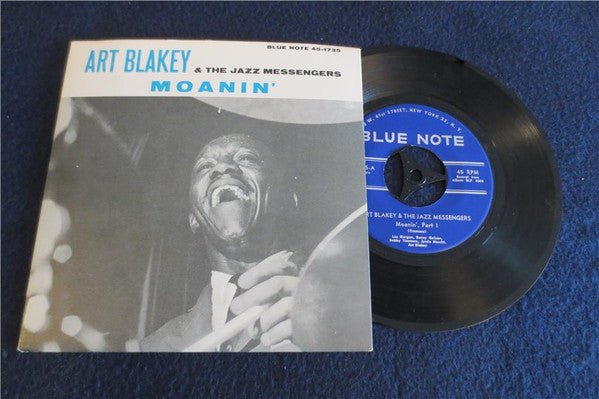 Art Blakey & The Jazz Messengers : Moanin', Part I / Moanin', Part 2 (7", Single, Mono, Blu)