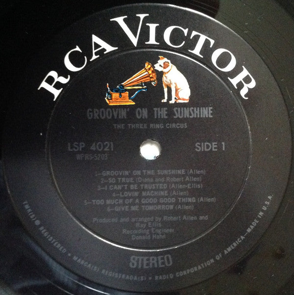 The Three Ring Circus ~ Groovin' On The Sunshine (Vinyl) - Djungel & Jazz