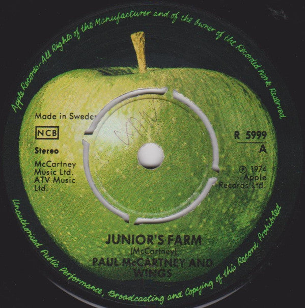 Paul McCartney And Wings* : Junior's Farm / Sally G (7", Single)